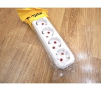 Колодка NAVIGATOR NCA-BL01-04-E-WH (4 гнезда, с заземлением)