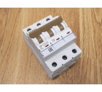 Автоматический выключатель WERKEL W903P106 10А (3П)