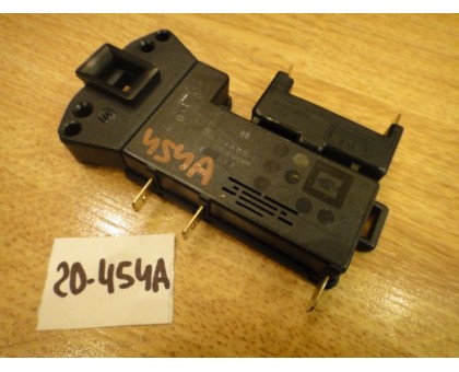 Замок блокировки двери 036683 (INDESIT, ARISTON)
