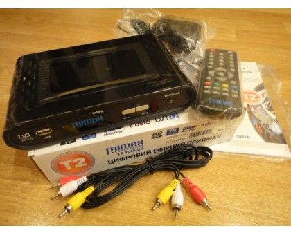 Цифровой эфирный приемник TRIMAX TR 2012 HD