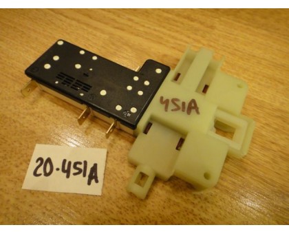 Замок блокировки двери C00052797 (ARISTON, INDESIT)